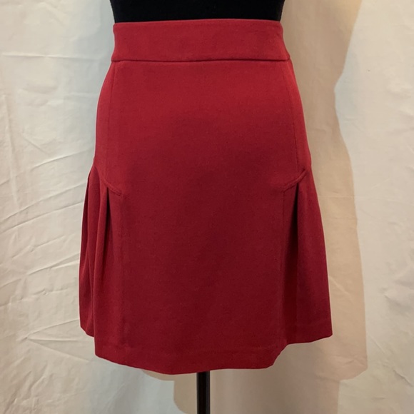 Ricki’s Skirt in Red - Picture 3 of 10